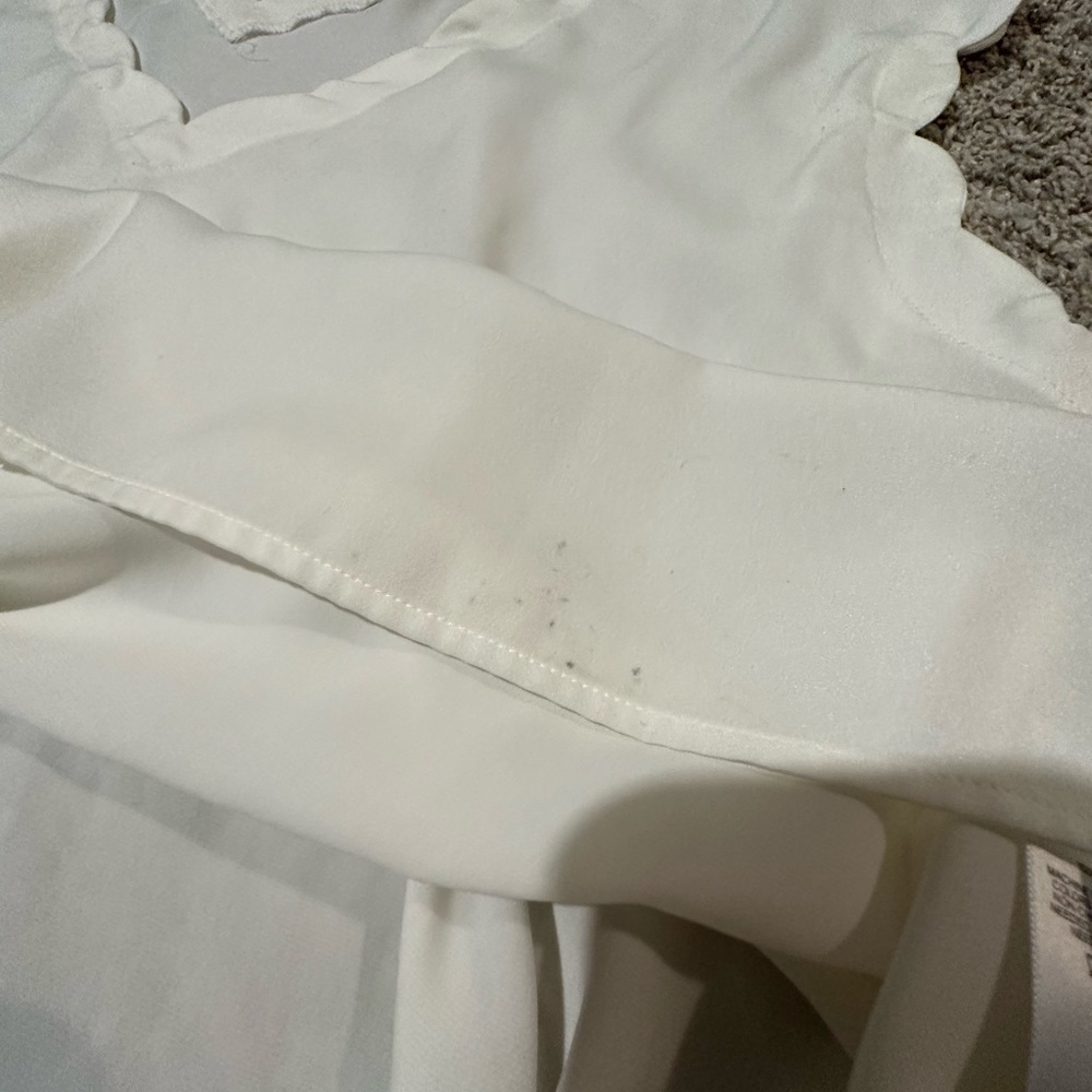 Express scalloped collar shirt. Size XL. Never worn. - Picture 3 of 4